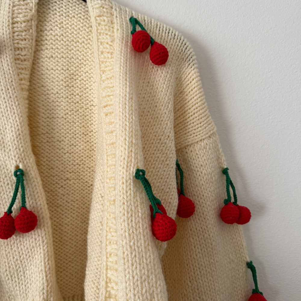 Society Mano Cream Cherry Applique Chunky Knit Cardigan - Picture 4 of 5